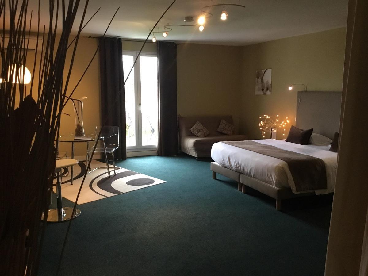 Le Renaissance Hotel 3*